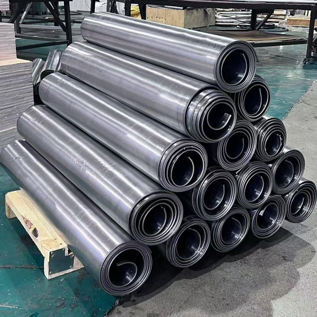 Rollos de láminas de plomo