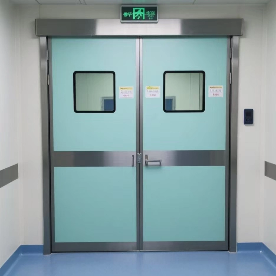 Puerta de la UCI del Hospital